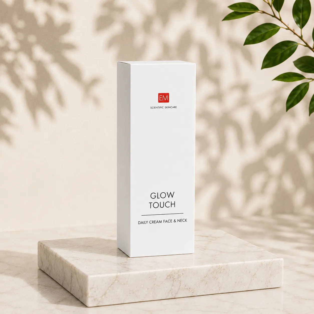 Glow touch - Cremă de zi hidratantă pentru față și gât bogată în curcumină 30 ml